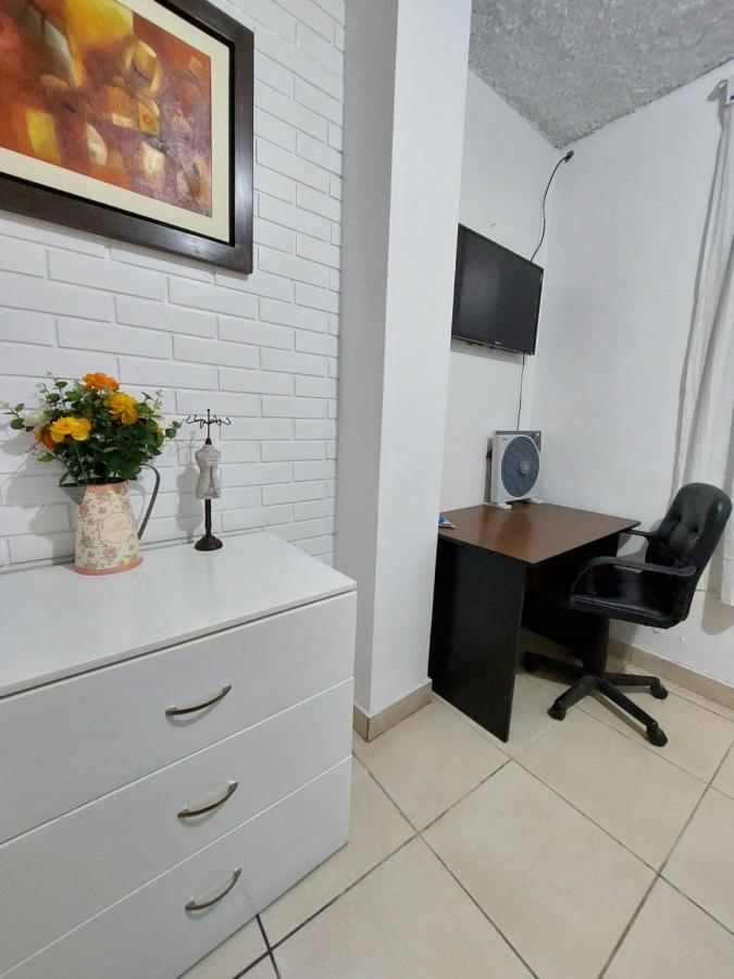 Casa Amarello Apartment Lima Exterior photo